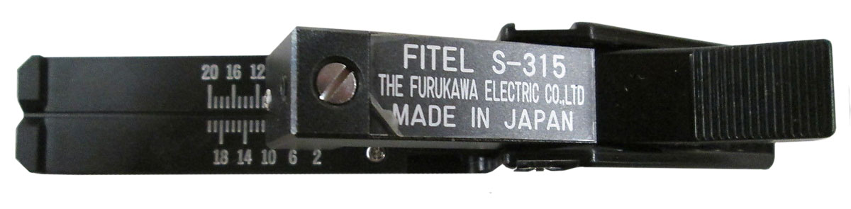Fitel S-315 Скалыватель для одиночных волокон