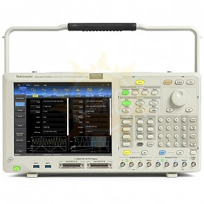 Фото TEKTRONIX AWG4162