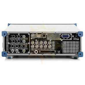 Фото R&S SMF100A