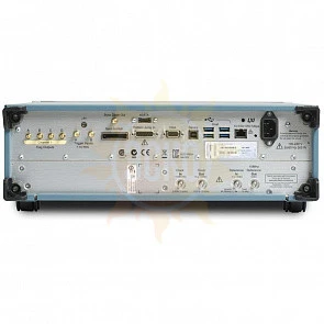 Фото TEKTRONIX AWG70002A