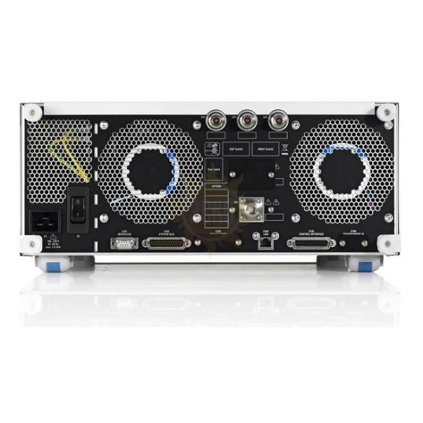 Фото Rohde&Schwarz BBA150 Широкополосный усилитель мощности