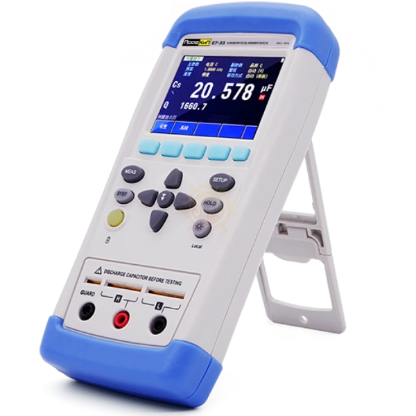 Фото ПрофКиП Е7-33 измеритель иммитанса (RLC) портативный