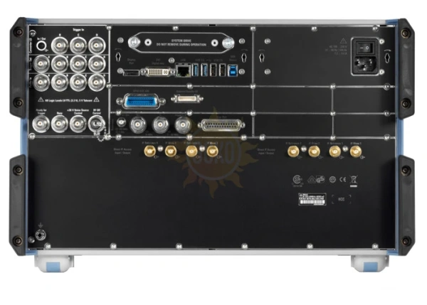 Фото ZNA - векторный анализатор цепей