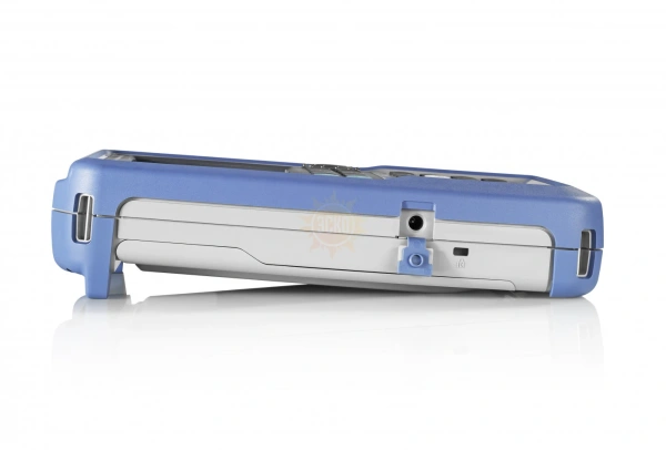 Фото RTH1004+B242 — портативный осциллограф c расширенной полосой пропускания до 200МГц