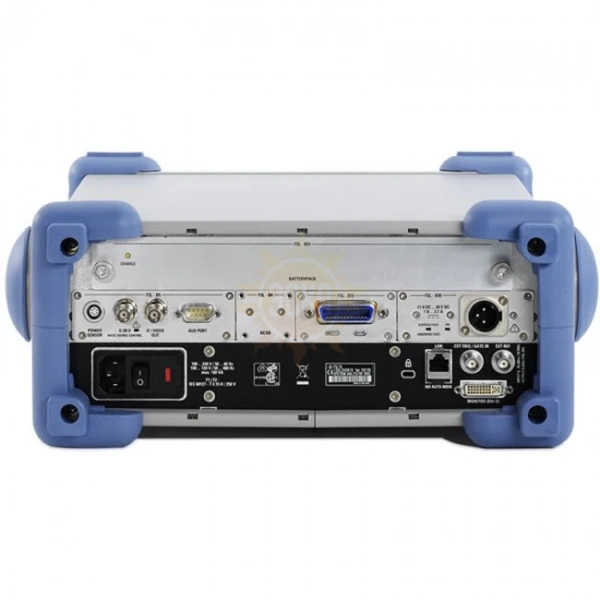 Фото FSL3 — переносной анализатор спектра