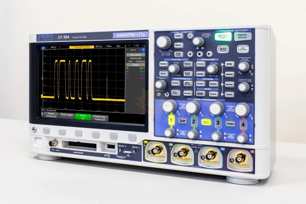 Фото С7-304 — осциллограф четырехканальный 1 ГГц